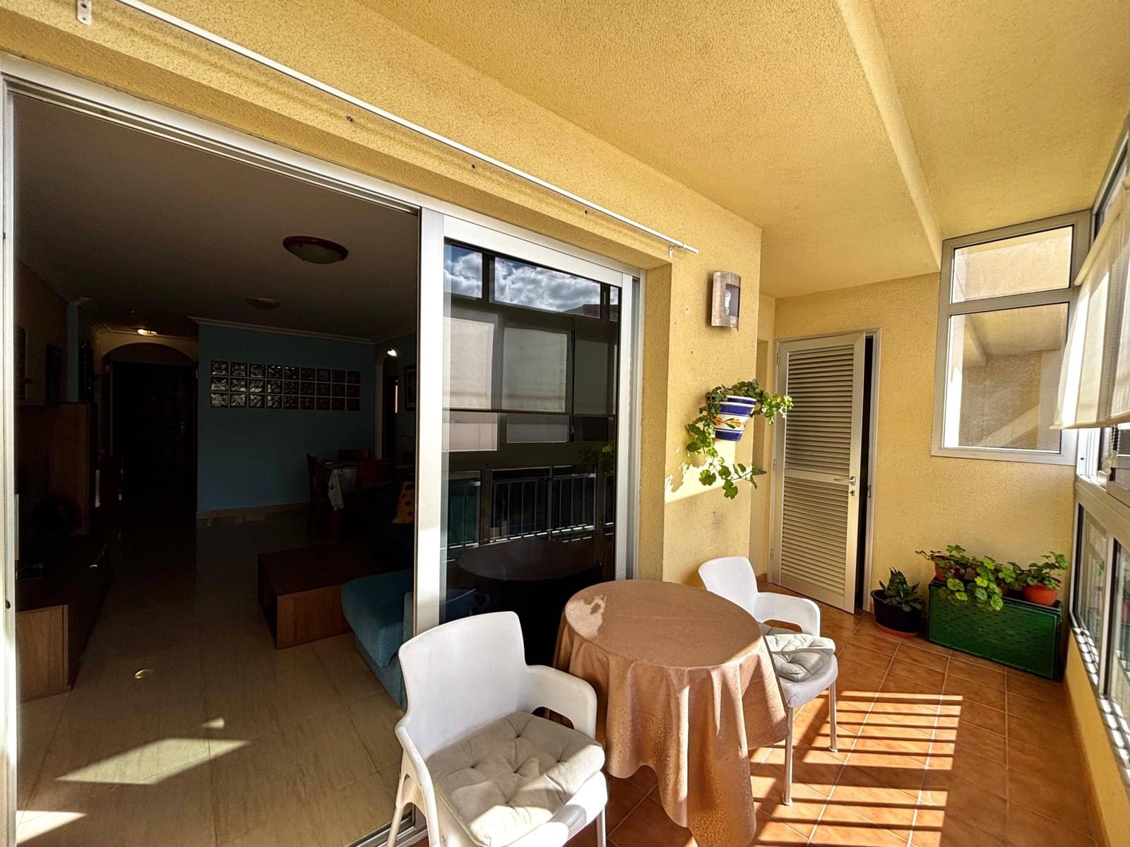 2 slaapkamer Flat te koop in La Camella met garage - € 209.800 (Ref: 9465762)