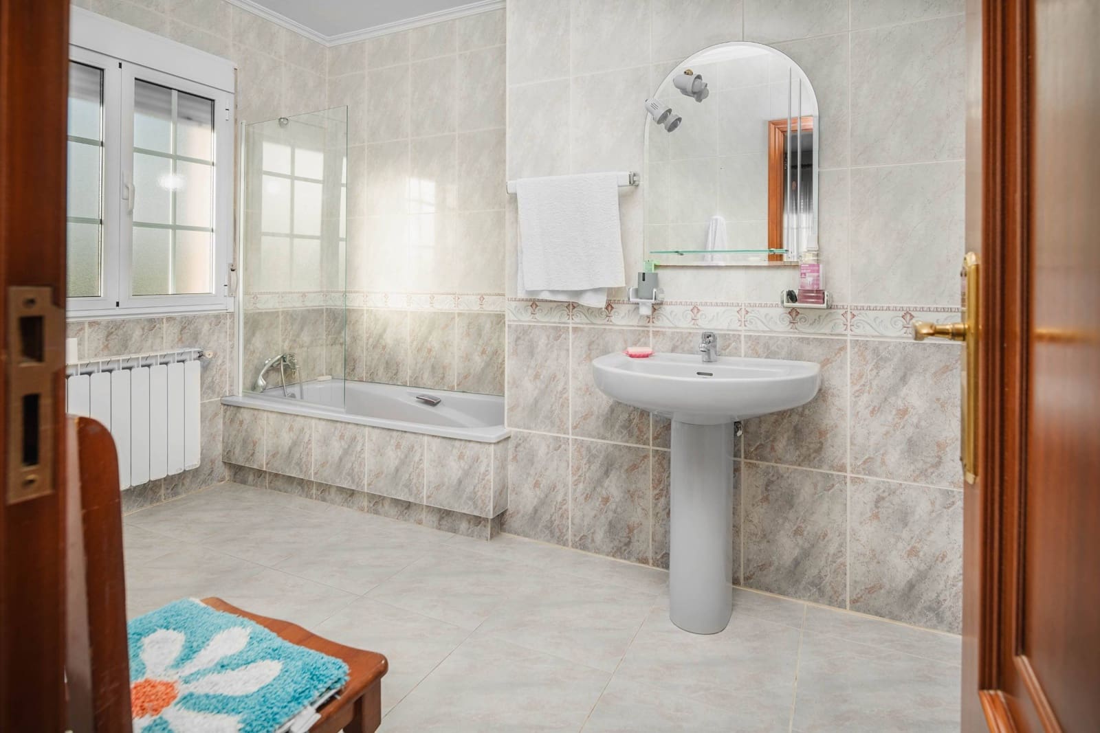 Chalet de 4 habitaciones en Ribadumia en venta - 375.000 € (Ref: 9470376)