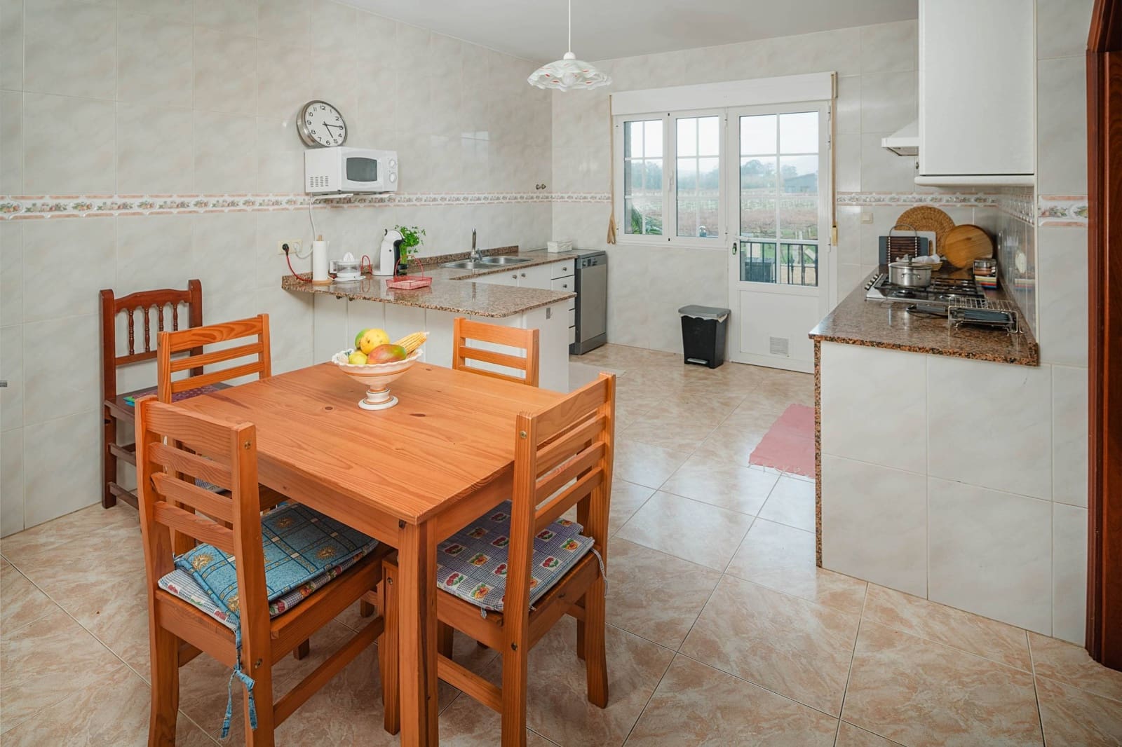 4 slaapkamer Villa te koop in Ribadumia met garage - € 375.000 (Ref: 9470376)