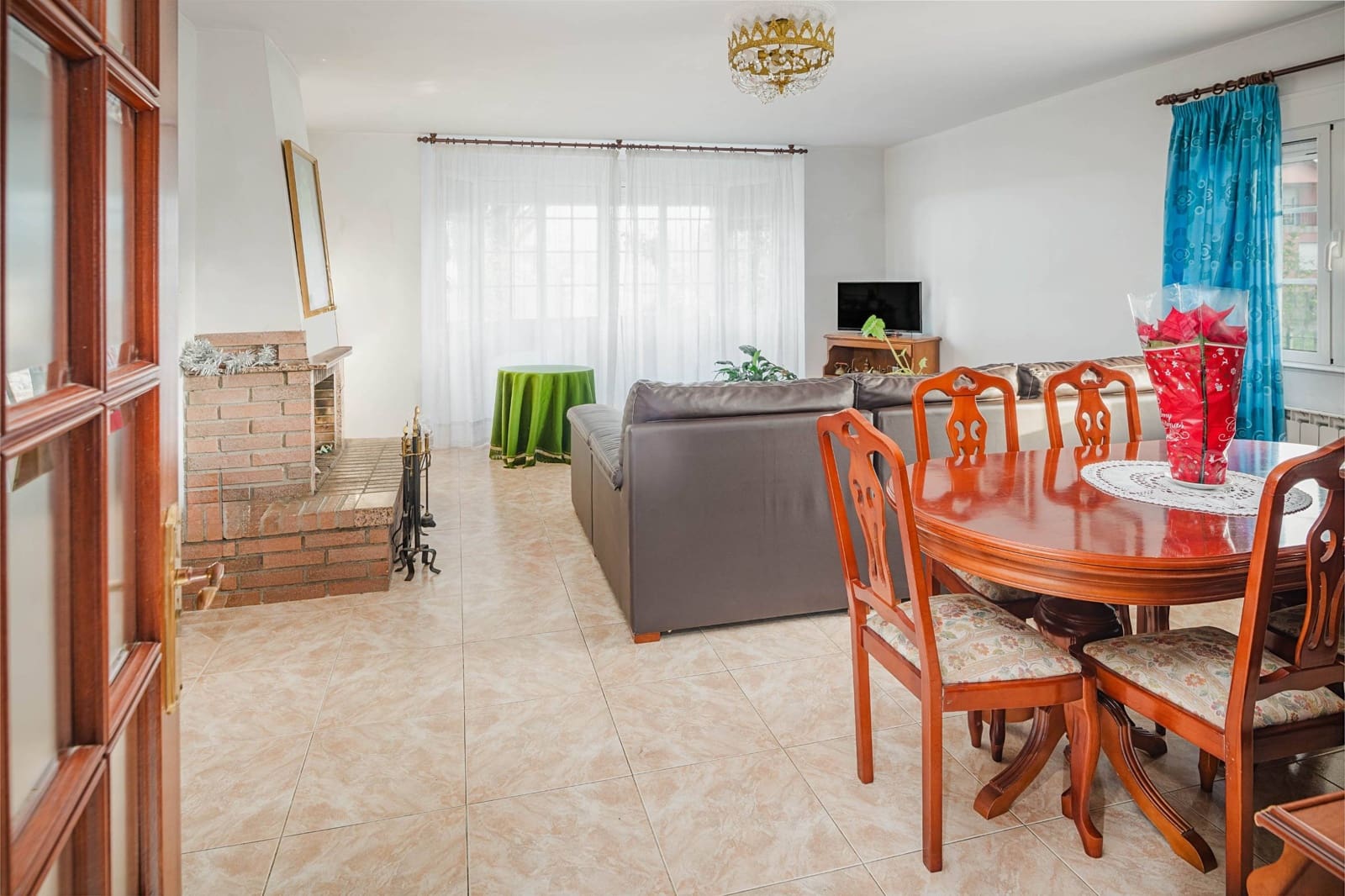 4 slaapkamer Villa te koop in Ribadumia met garage - € 375.000 (Ref: 9470376)