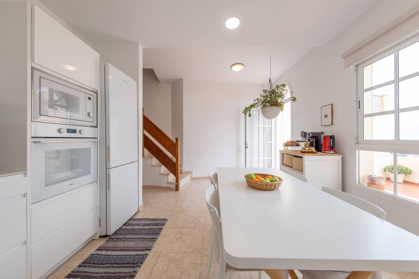 4 bedroom Apartment for sale in Las Palmas de Gran Canaria with garage - € 265,000 (Ref: 9474203)