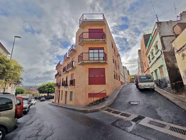 Kaupallinen myytävänä paikassa Tamaraceite, Las Palmas de Gran Canaria - 149 000 € (Ref: 9491454)