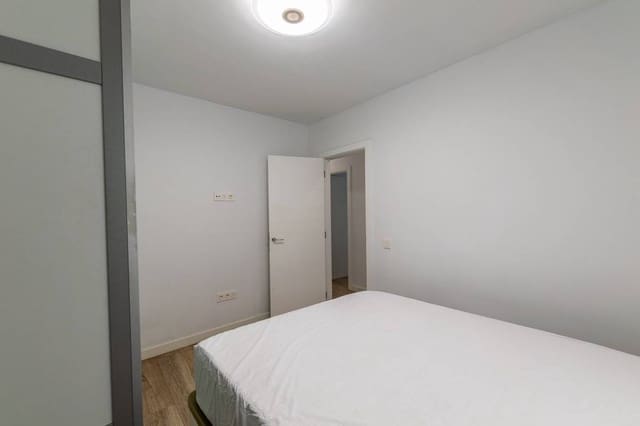 Piso de 3 habitaciones en Guanarteme, Las Palmas de Gran Canaria en alquiler - 1.500 € (Ref: 9497192)