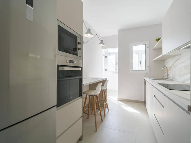 3 makuuhuone Asunto myytävänä paikassa Guanarteme, Las Palmas de Gran Canaria - 535 000 € (Ref: 9497193)