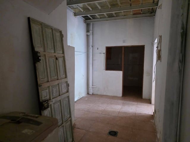 3 bedroom Flat for sale in Tenoya, Las Palmas de Gran Canaria - € 86,000 (Ref: 9497194)