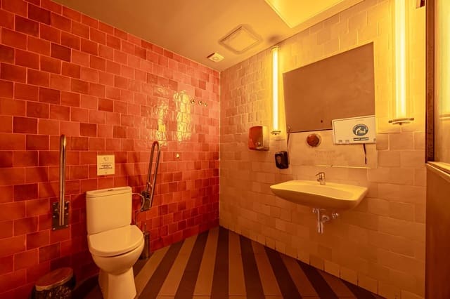 Local Comercial en Vegueta, Las Palmas de Gran Canaria en venta - 2.800.000 € (Ref: 9497703)