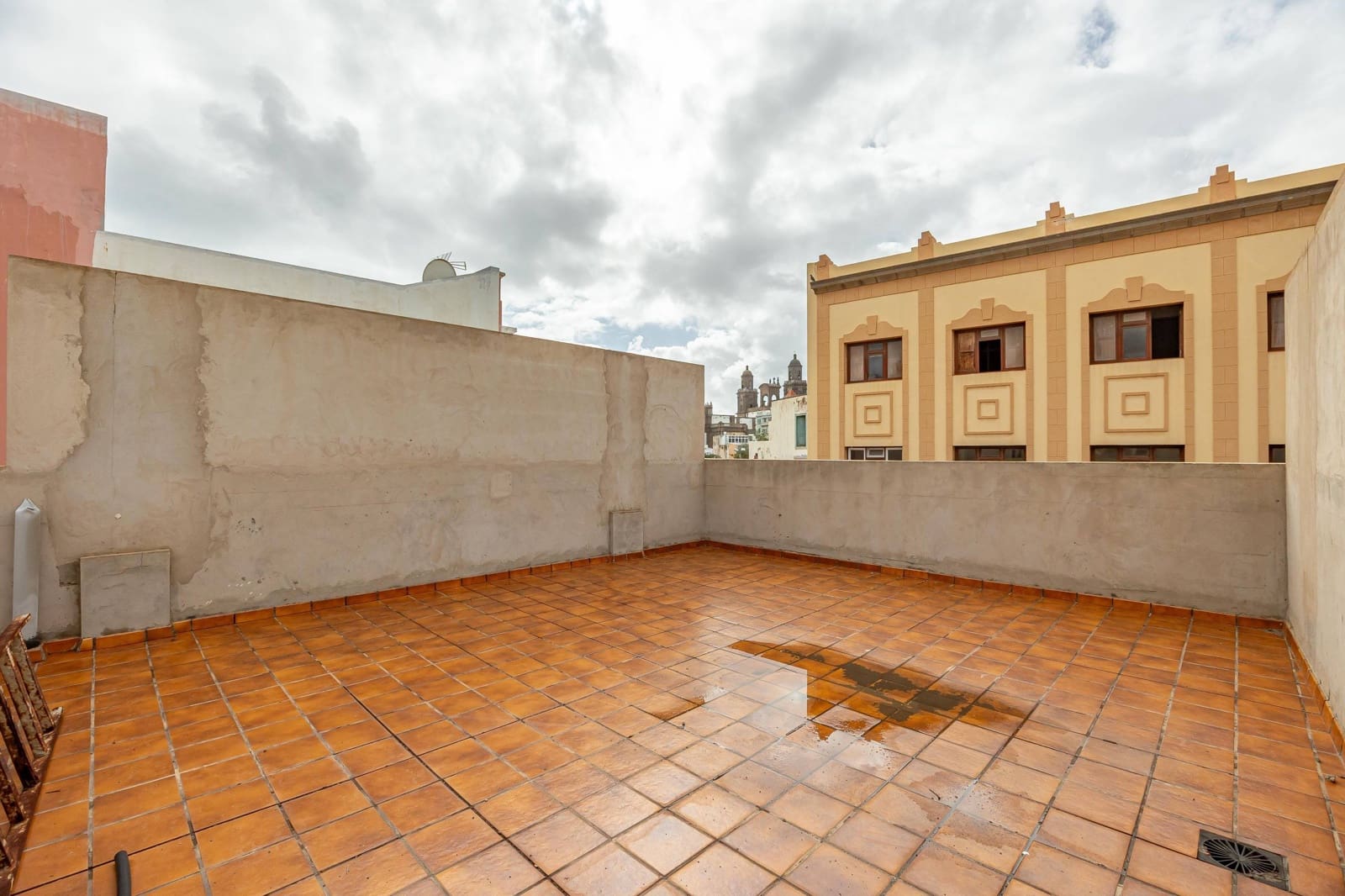 Local Comercial en Las Palmas de Gran Canaria en venta - 2.800.000 € (Ref: 9497703)