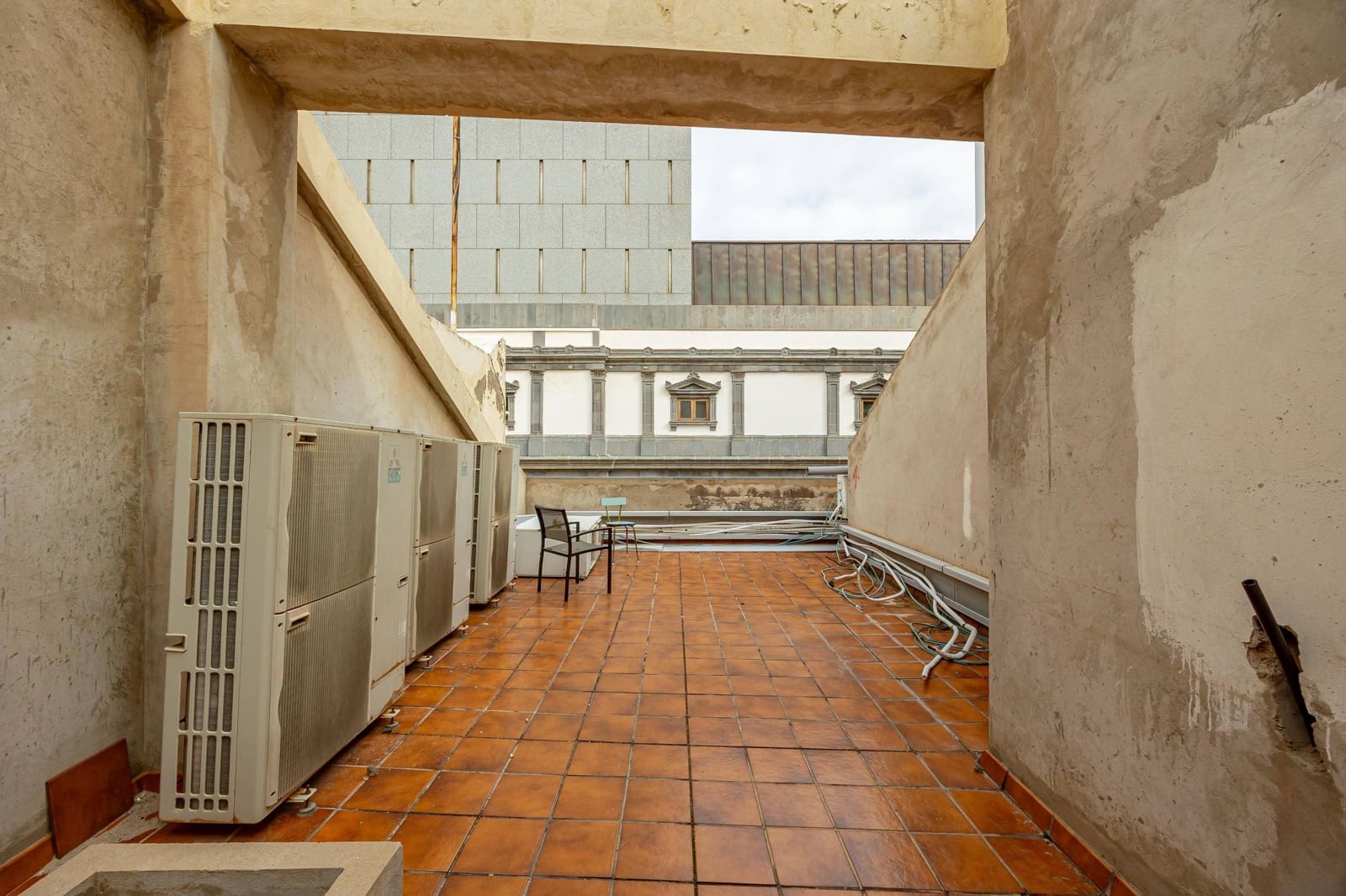 Local Comercial en Las Palmas de Gran Canaria en venta - 2.800.000 € (Ref: 9497703)