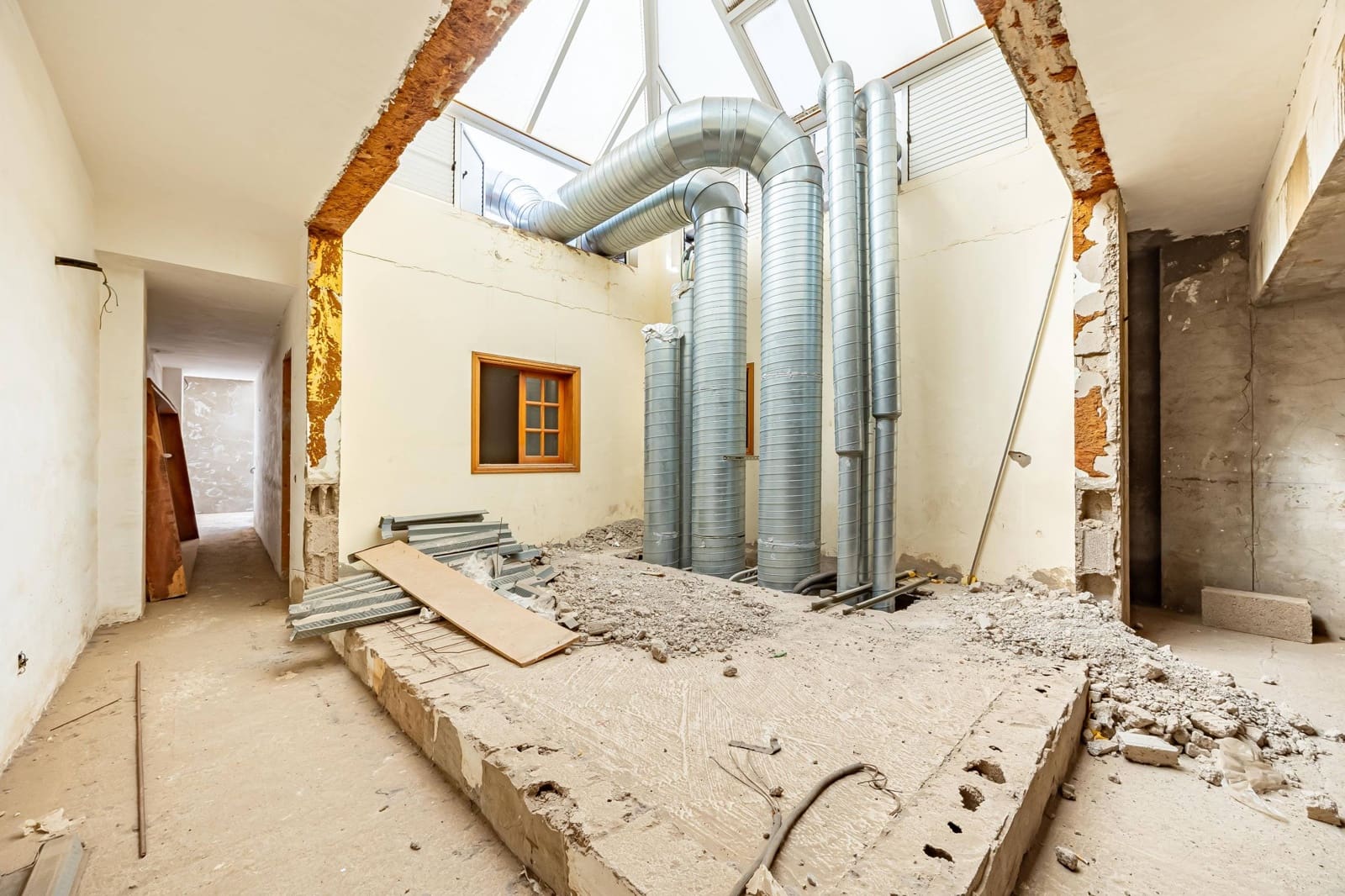 Local Comercial en Las Palmas de Gran Canaria en venta - 2.800.000 € (Ref: 9497703)