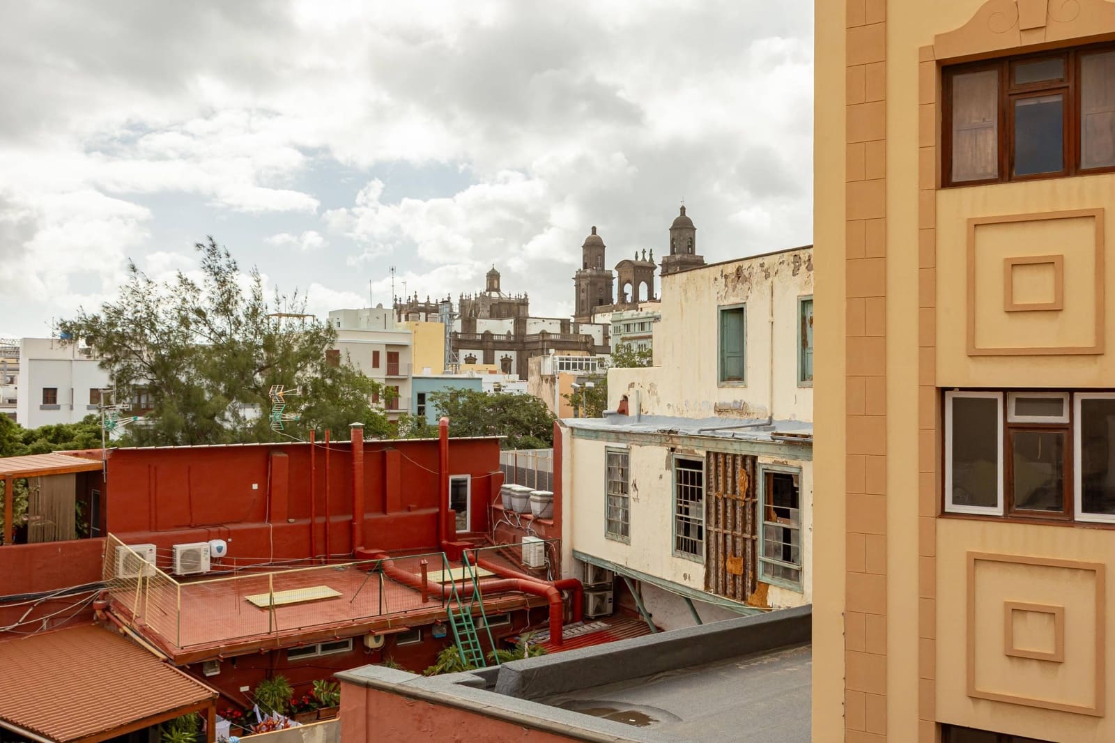 Local Comercial en Las Palmas de Gran Canaria en venta - 2.800.000 € (Ref: 9497703)