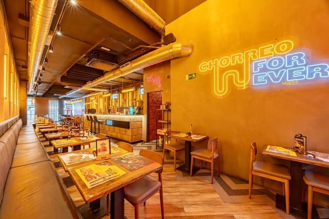 Commercieel te koop in Vegueta, Las Palmas de Gran Canaria - € 2.300.000 (Ref: 9497703)