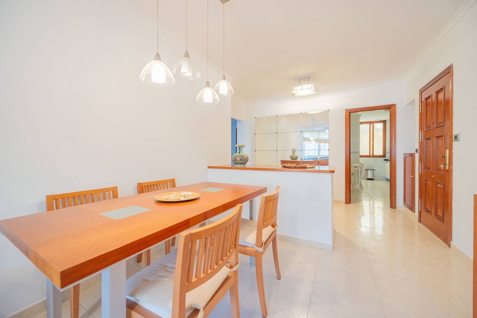 3 slaapkamer Flat te koop in Las Palmas de Gran Canaria met garage - € 375.000 (Ref: 9502372)