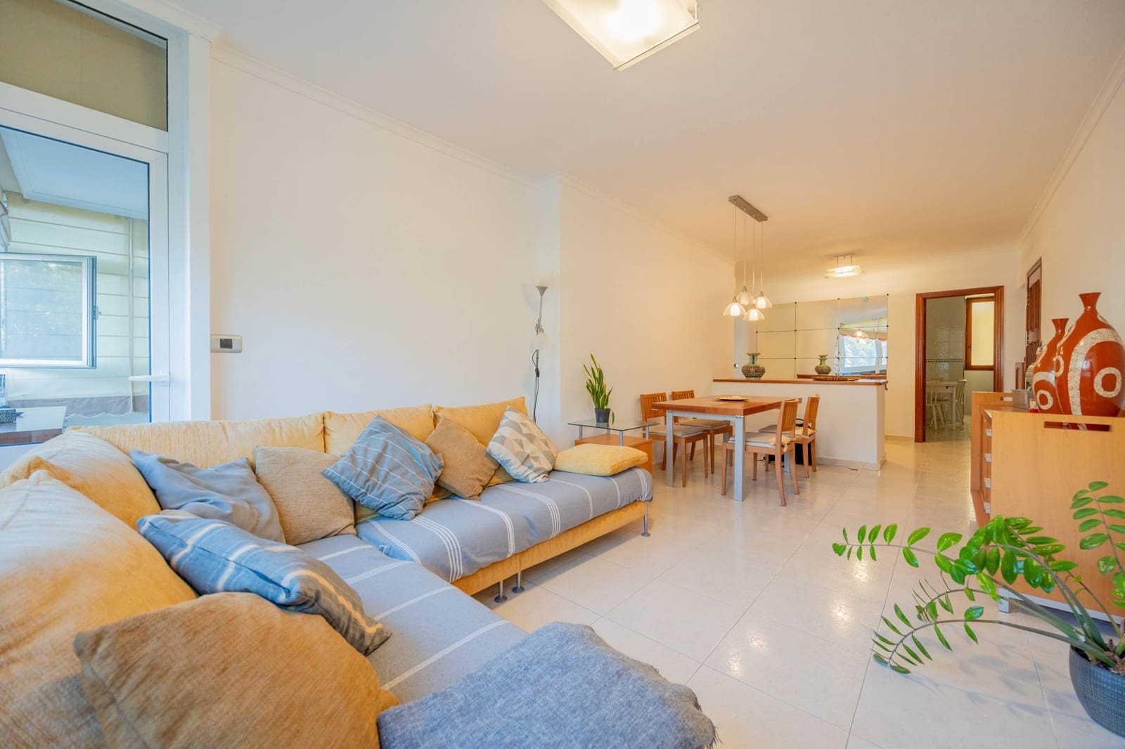 3 slaapkamer Flat te koop in Las Palmas de Gran Canaria met garage - € 375.000 (Ref: 9502372)