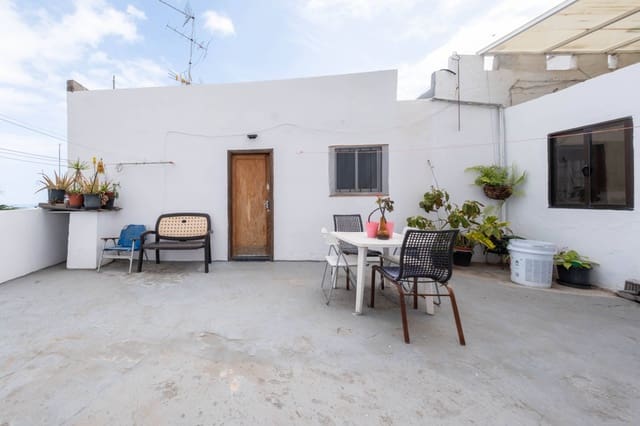 8 sovrum Villa till salu i Miller, Las Palmas de Gran Canaria - 345 000 € (Ref: 9504299)