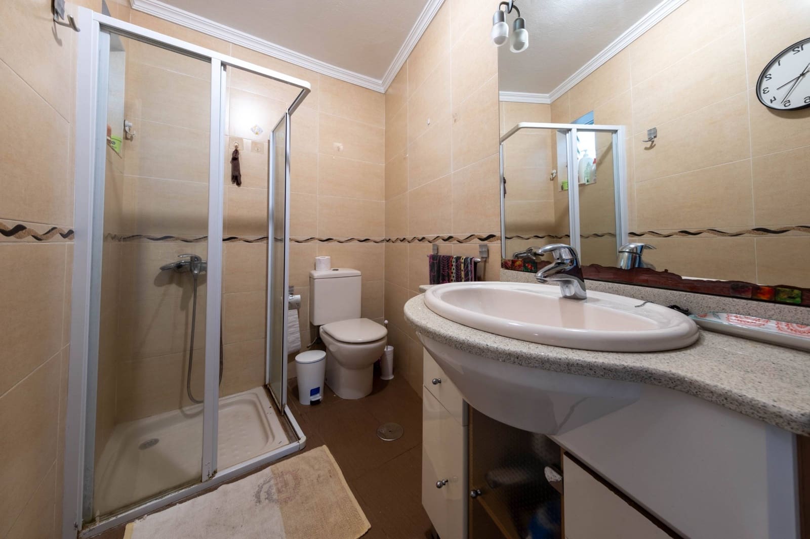 8 sovrum Villa till salu i Las Palmas de Gran Canaria - 345 000 € (Ref: 9504299)