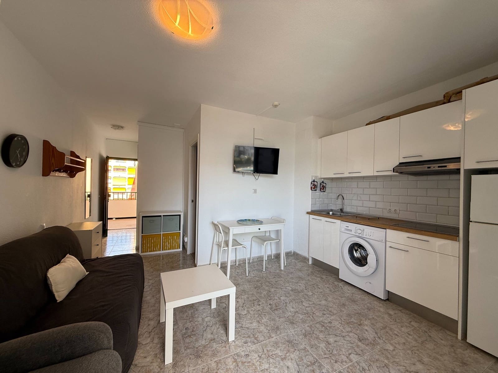 1 makuuhuone Huoneisto vuokrattavana paikassa Maspalomas mukana uima-altaan - 1 100 € (Ref: 9513426)