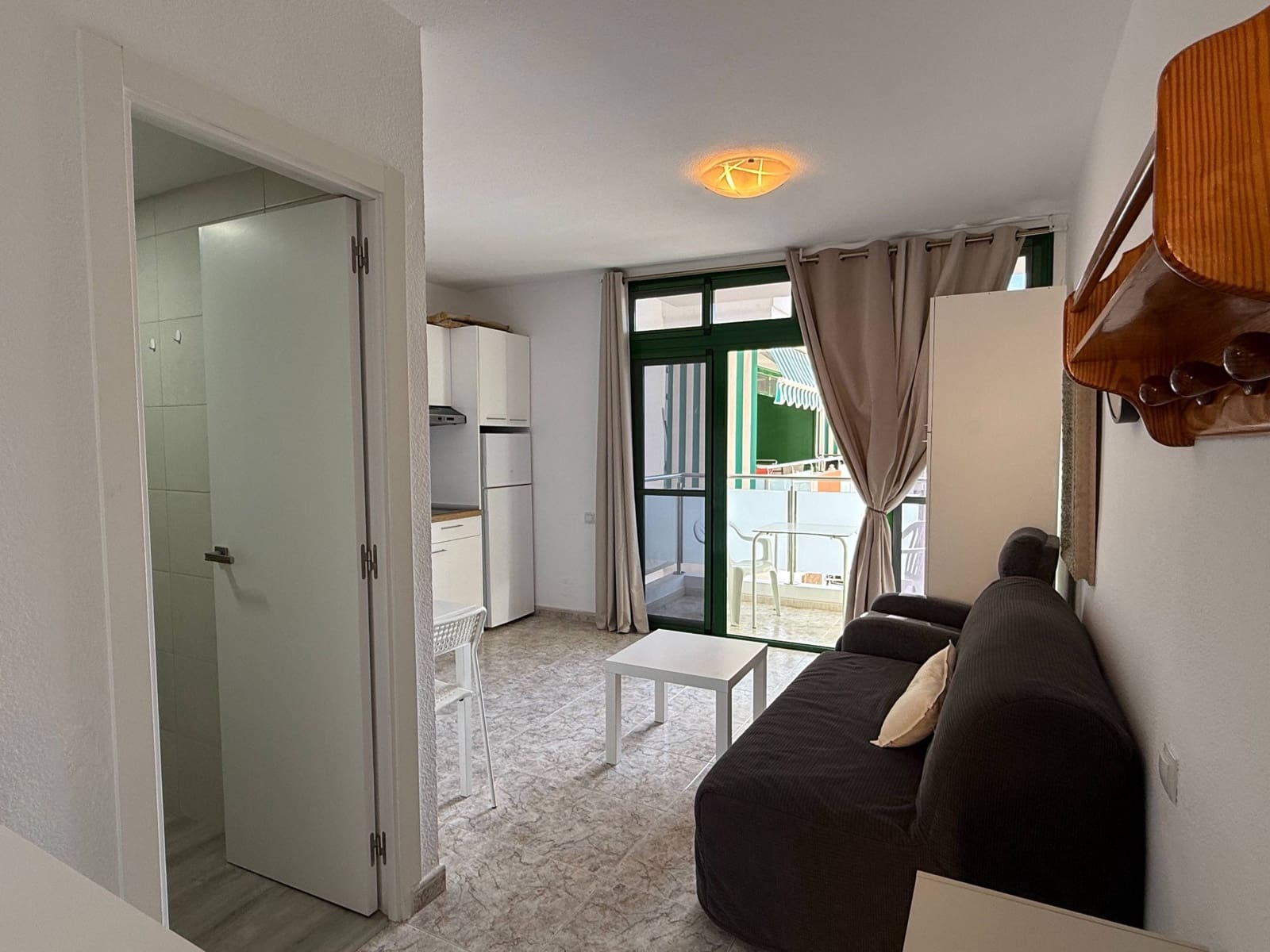 1 makuuhuone Huoneisto vuokrattavana paikassa Maspalomas mukana uima-altaan - 1 100 € (Ref: 9513426)