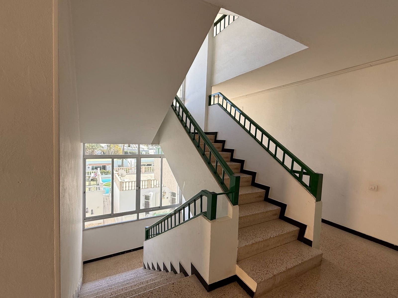 1 makuuhuone Huoneisto vuokrattavana paikassa Maspalomas mukana uima-altaan - 1 100 € (Ref: 9513426)