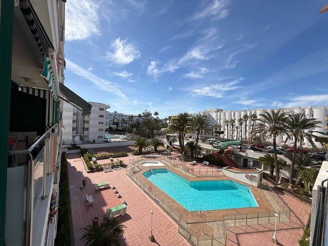 1 makuuhuone Huoneisto vuokrattavana paikassa Maspalomas, San Bartolomé de Tirajana mukana uima-altaan - 1 100 € (Ref: 9513426)