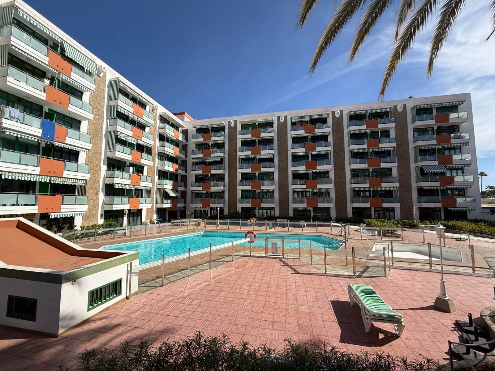 1 makuuhuone Huoneisto vuokrattavana paikassa Maspalomas mukana uima-altaan - 1 100 € (Ref: 9513426)