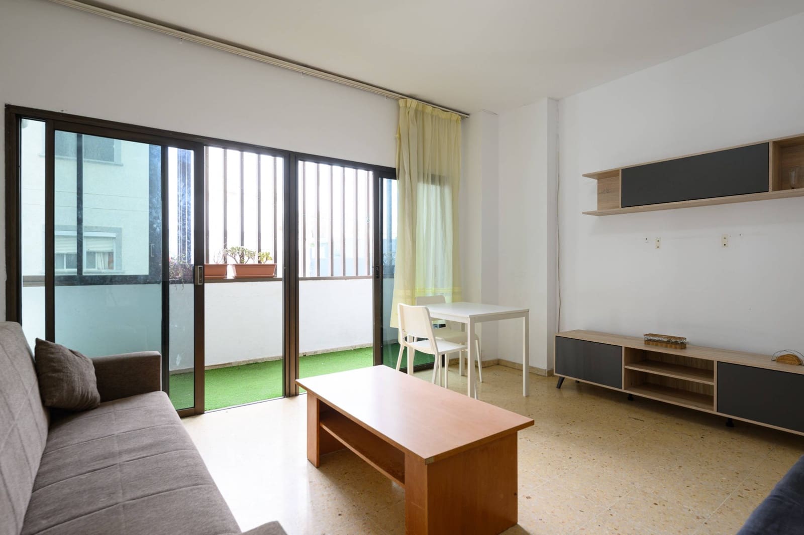 Komercyjne na sprzedaż w Las Palmas de Gran Canaria - 1 900 000 € (Ref: 9513428)