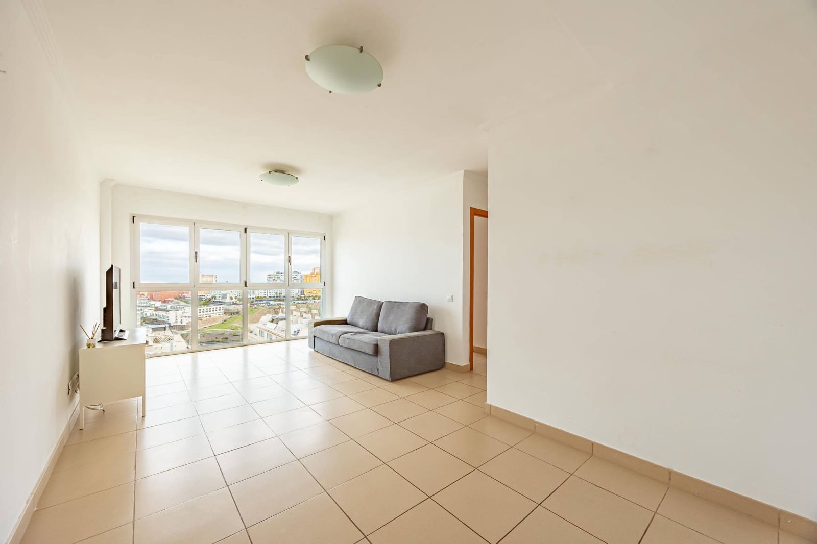 2 makuuhuone Asunto myytävänä paikassa Las Palmas de Gran Canaria mukana 
autotalli - 290 000 € (Ref: 9518914)