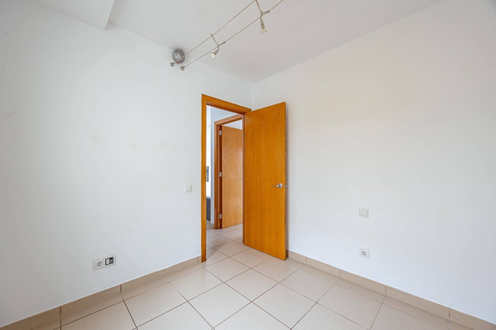 2 makuuhuone Asunto myytävänä paikassa Las Palmas de Gran Canaria mukana 
autotalli - 290 000 € (Ref: 9518914)