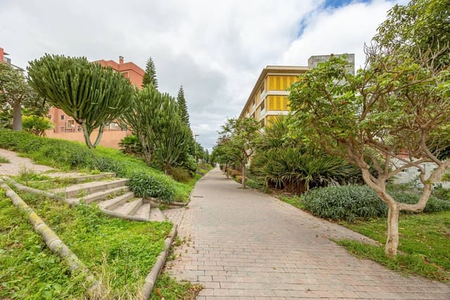 2 makuuhuone Asunto myytävänä paikassa Siete Palmas, Las Palmas de Gran Canaria mukana 
autotalli - 290 000 € (Ref: 9518914)