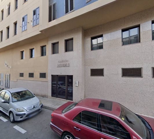 2 slaapkamer Flat te koop in Santa Lucía de Tirajana met garage - € 155.000 (Ref: 9518915)