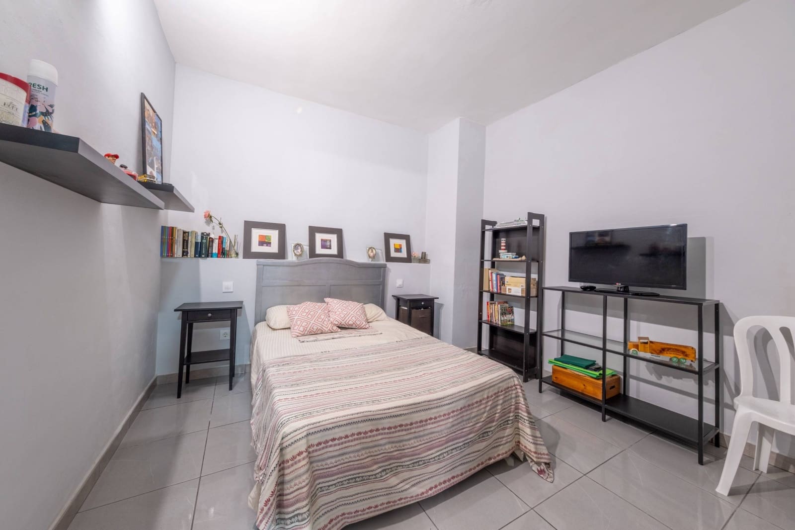 5 soverom Leilighet til salgs i Las Palmas de Gran Canaria - € 220 000 (Ref: 9524306)