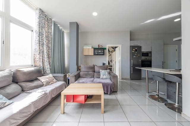 5 soverom Leilighet til salgs i San Cristóbal - Playa de la Laja, Las Palmas de Gran Canaria - € 220 000 (Ref: 9524306)