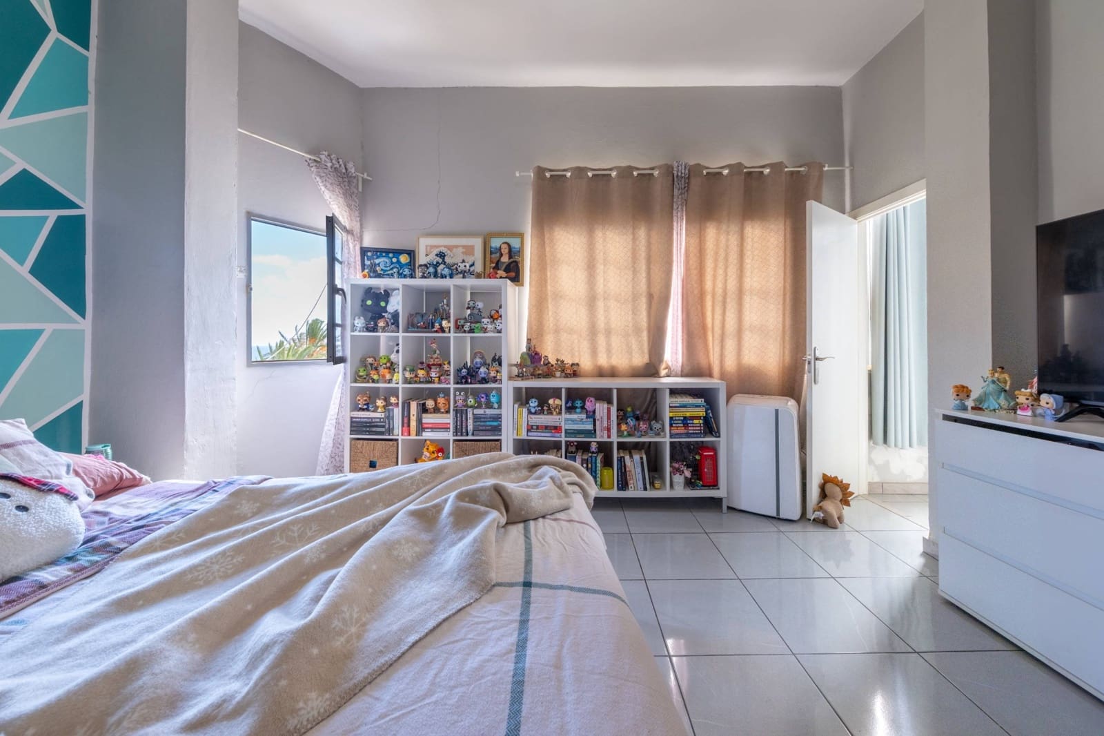 5 soverom Leilighet til salgs i Las Palmas de Gran Canaria - € 220 000 (Ref: 9524306)