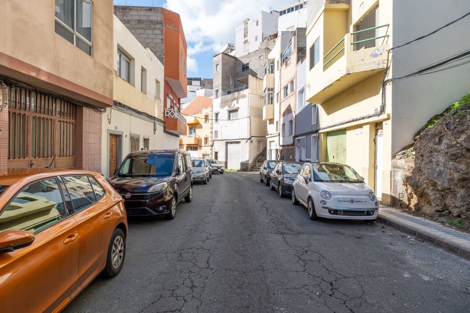 5 soverom Leilighet til salgs i Las Palmas de Gran Canaria - € 220 000 (Ref: 9524306)