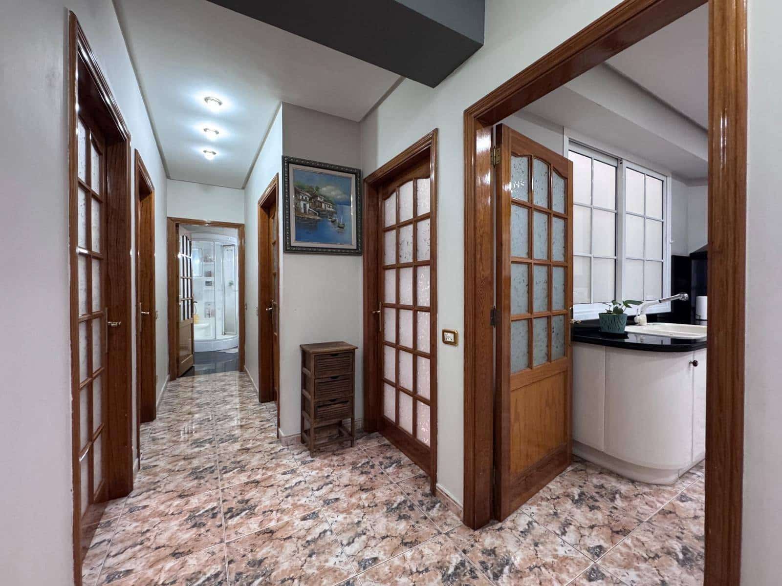 Piso de 2 habitaciones en Telde en venta - 190.200 € (Ref: 9533743)