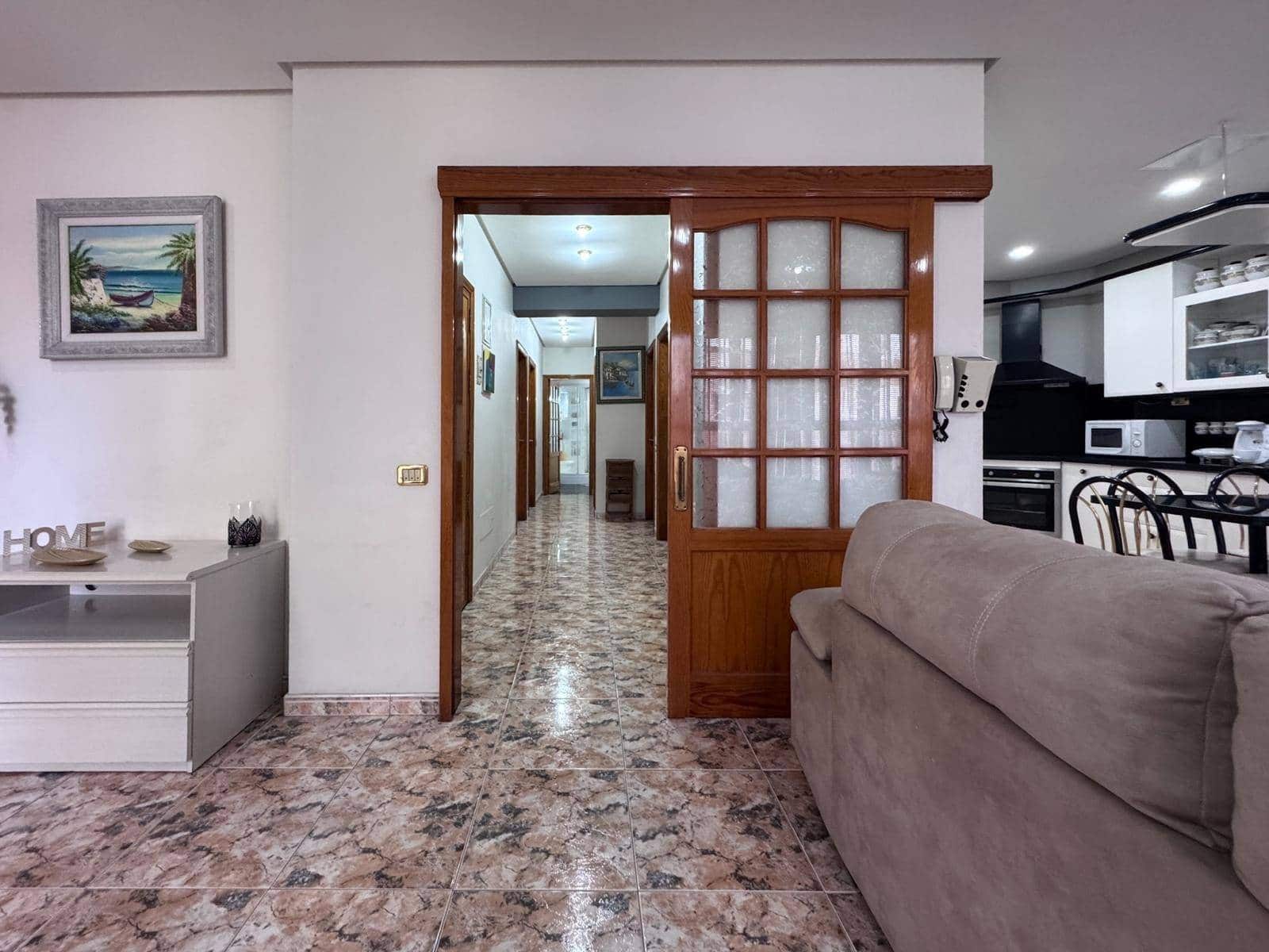 Piso de 2 habitaciones en Telde en venta - 190.200 € (Ref: 9533743)