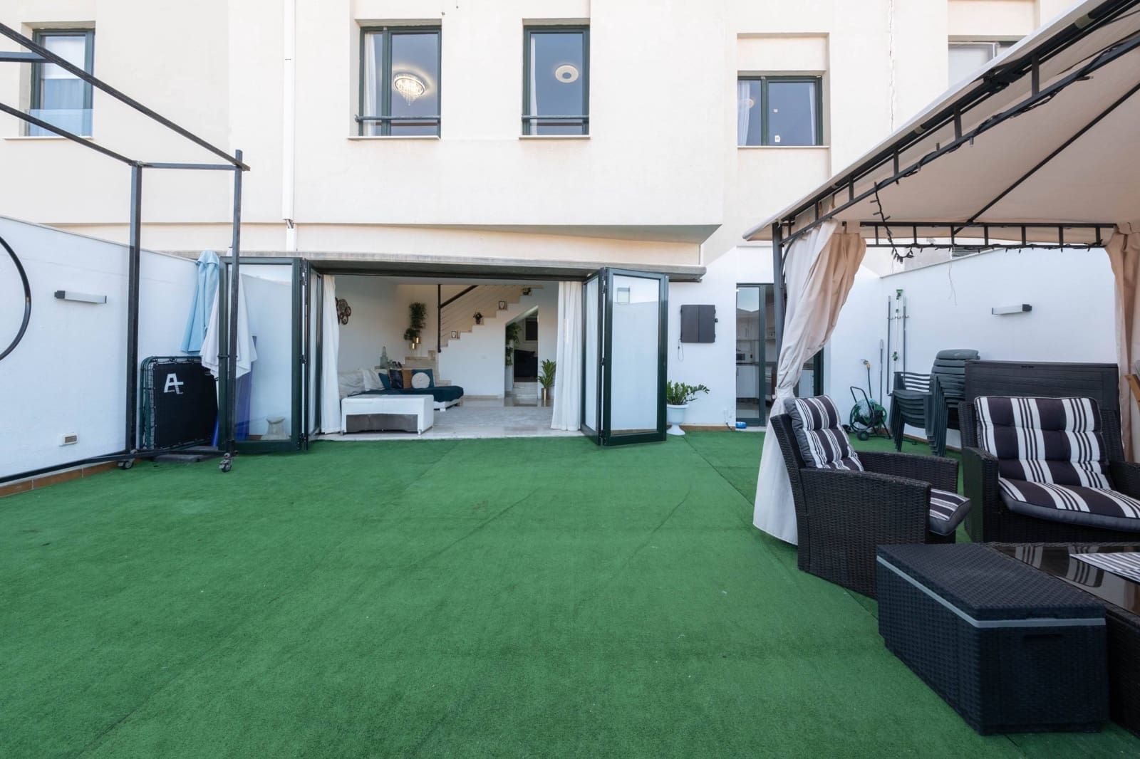 4 bedroom Terraced Villa for sale in Puerto Rico - € 374,000 (Ref: 9536288)