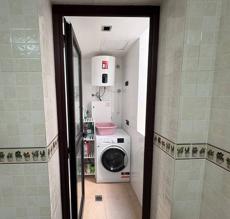 Appartement de 2 chambres à louer à Las Palmas de Gran Canaria avec garage - 1 100 € (Ref: 9543620)
