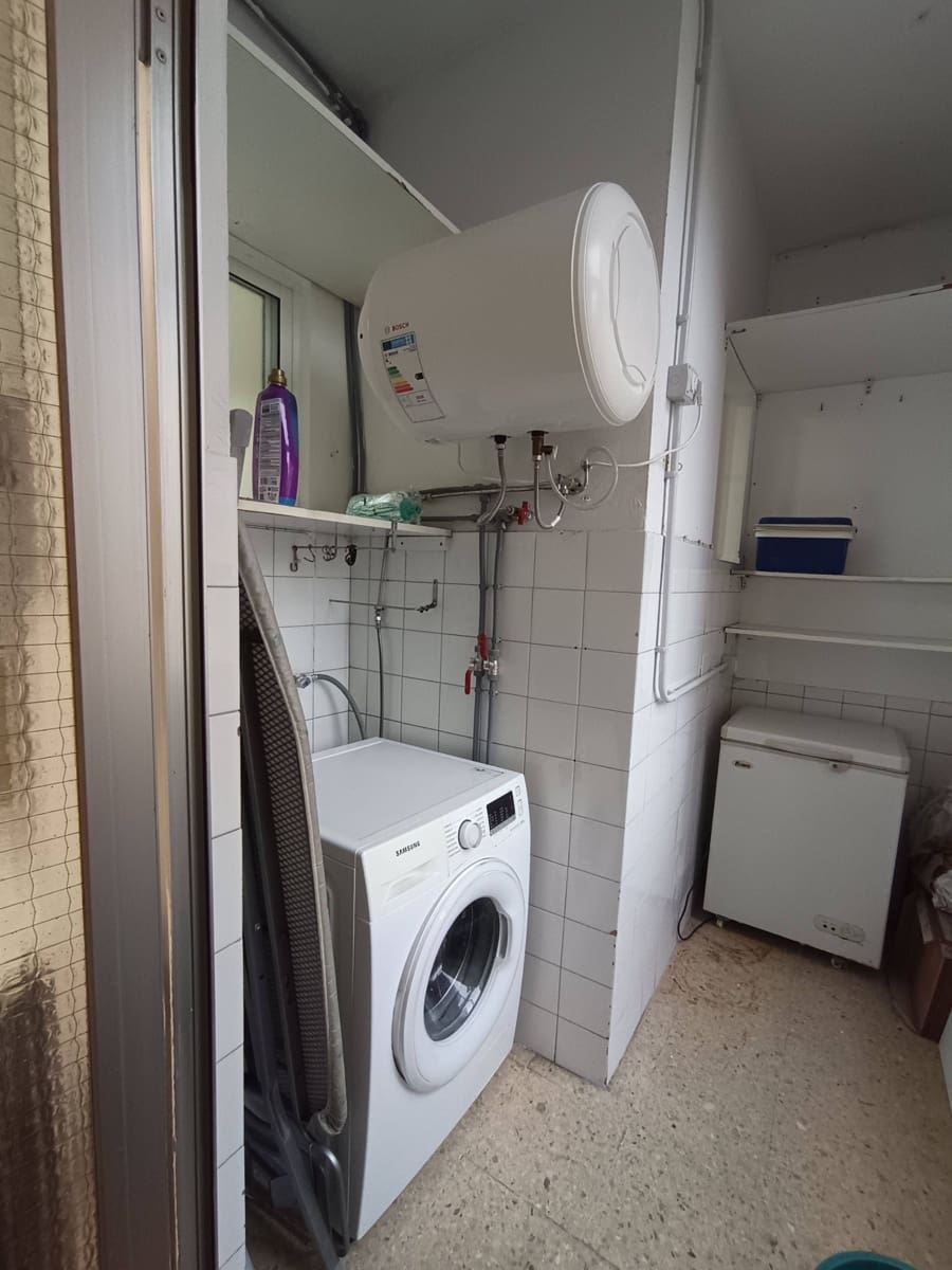 Piso de 3 habitaciones en Las Palmas de Gran Canaria en alquiler - 950 € (Ref: 9543621)