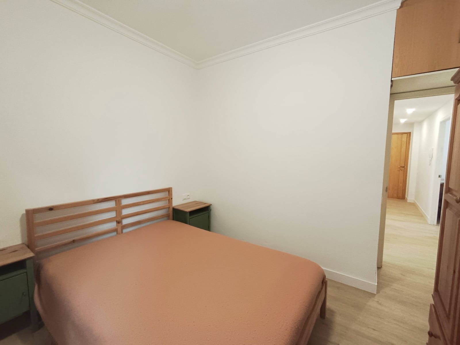 Piso de 3 habitaciones en Las Palmas de Gran Canaria en alquiler - 950 € (Ref: 9543621)