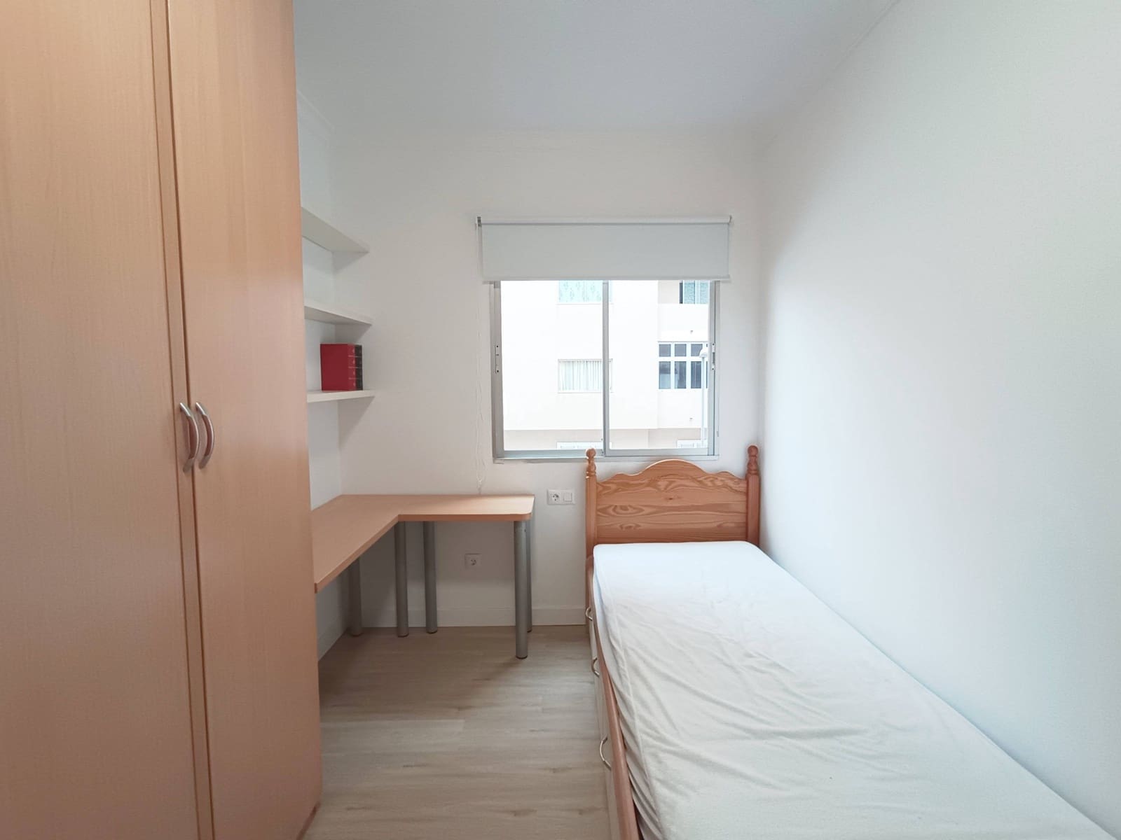 Piso de 3 habitaciones en Las Palmas de Gran Canaria en alquiler - 950 € (Ref: 9543621)