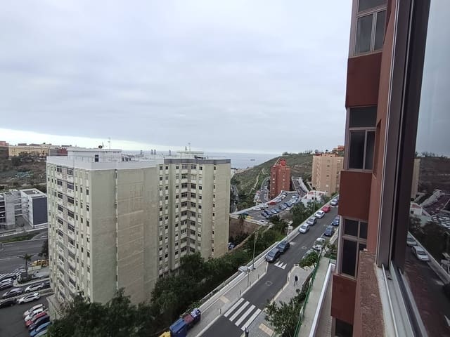 Piso de 3 habitaciones en Miller, Las Palmas de Gran Canaria en alquiler - 950 € (Ref: 9543621)