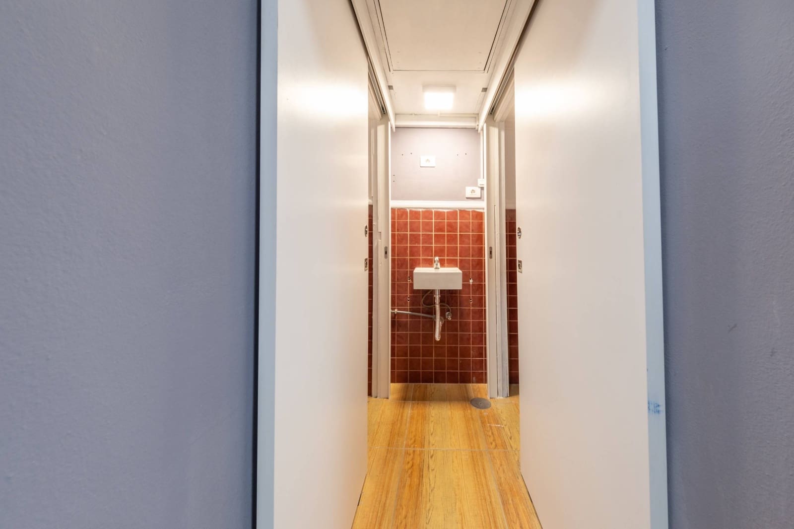 Kommersiell til salgs i Las Palmas de Gran Canaria - € 165 000 (Ref: 9543622)