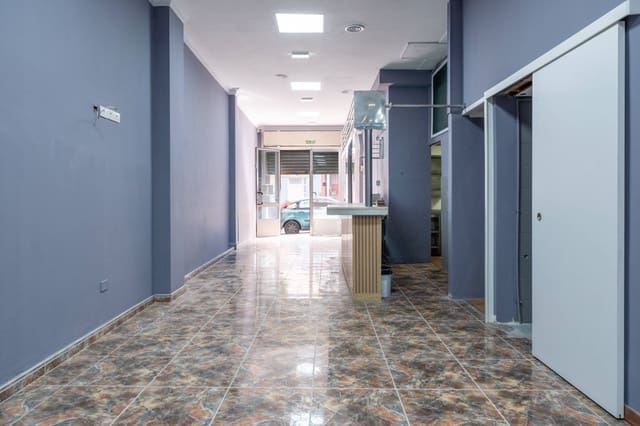 Kommersiell til salgs i Las Palmas de Gran Canaria - € 165 000 (Ref: 9543622)