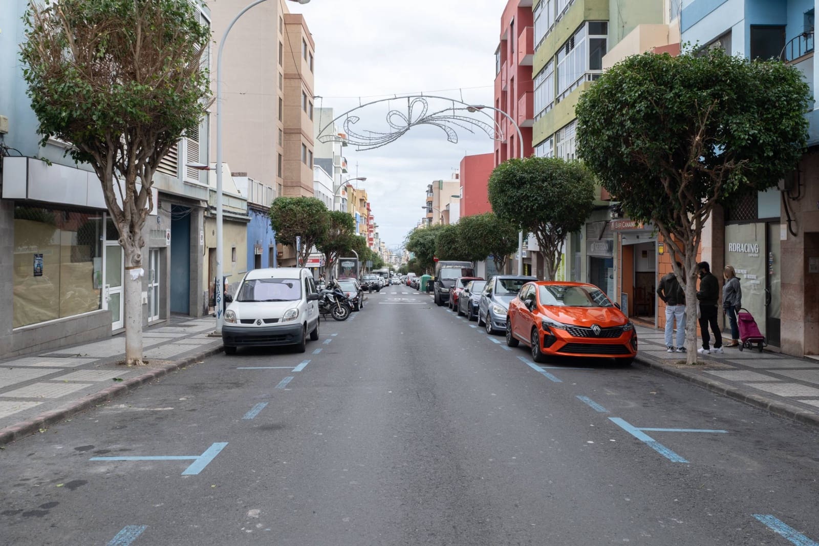 Kommersiell til salgs i Las Palmas de Gran Canaria - € 165 000 (Ref: 9543622)