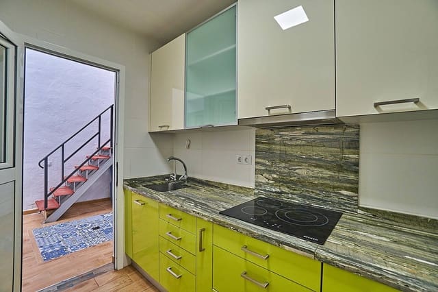 Adosado de 3 habitaciones en Las Palmas de Gran Canaria en venta - 158.025 € (Ref: 9543623)