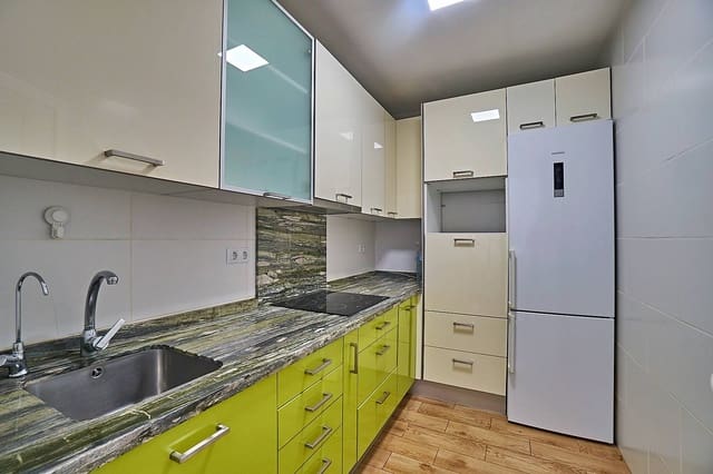 Adosado de 3 habitaciones en Las Palmas de Gran Canaria en venta - 158.025 € (Ref: 9543623)