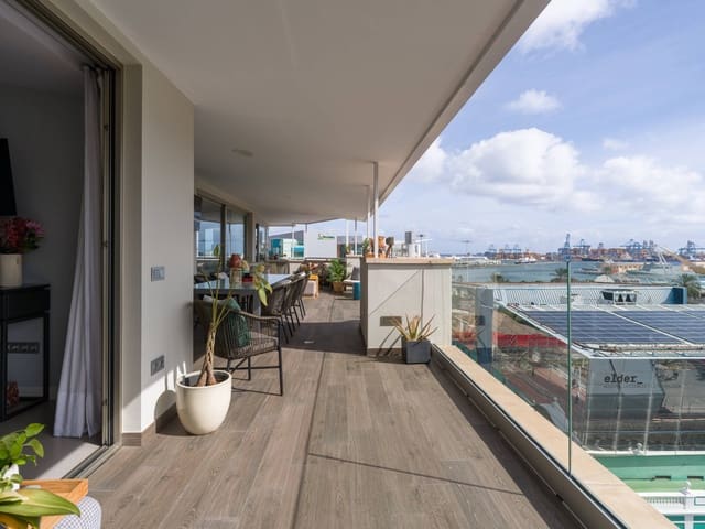 4 chambre Penthouse à vendre à Santa Catalina - Canteras, Las Palmas de Gran Canaria avec garage - 1 150 000 € (Ref: 9548198)