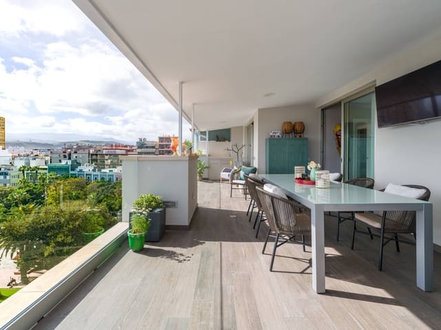 4 chambre Penthouse à vendre à Santa Catalina - Canteras, Las Palmas de Gran Canaria avec garage - 1 150 000 € (Ref: 9548198)