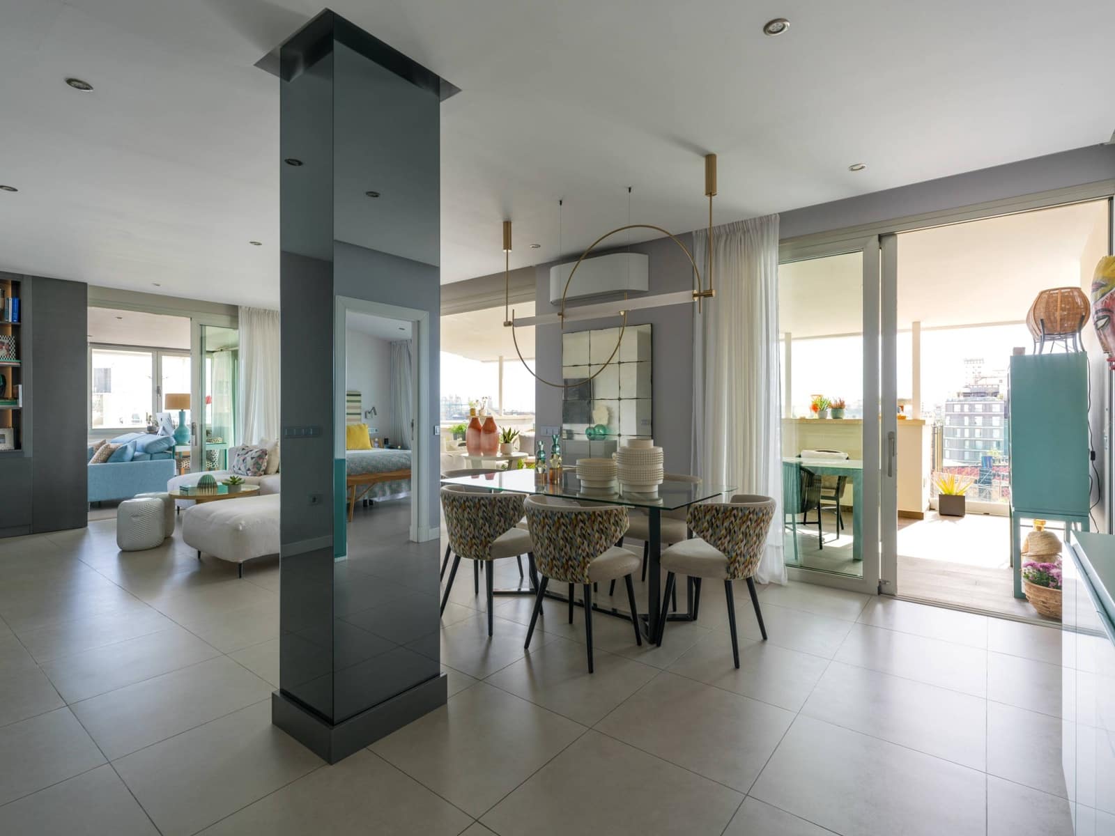 4 chambre Penthouse à vendre à Las Palmas de Gran Canaria avec garage - 1 150 000 € (Ref: 9548198)