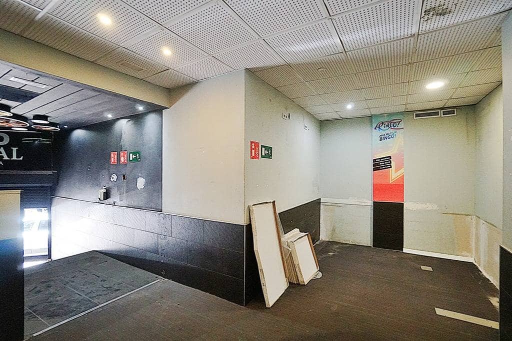 Kommersiell til salgs i Las Palmas de Gran Canaria - € 395 000 (Ref: 9551502)